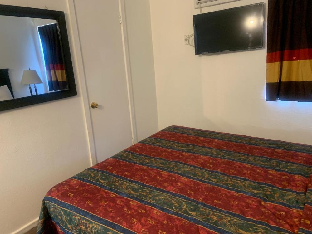 Encore Inn