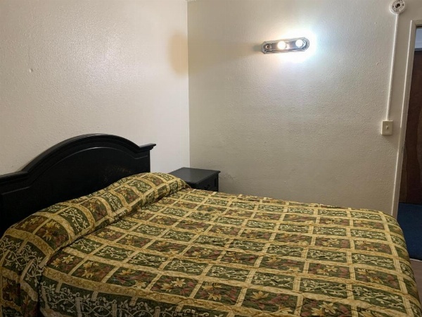 Encore Inn image 17