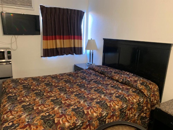 Encore Inn image 20