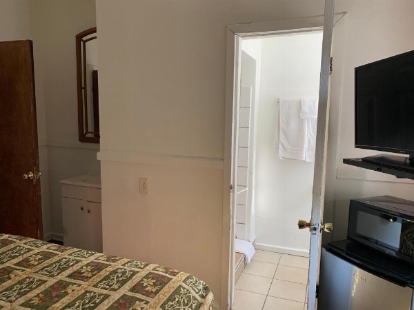 Encore Inn image 27