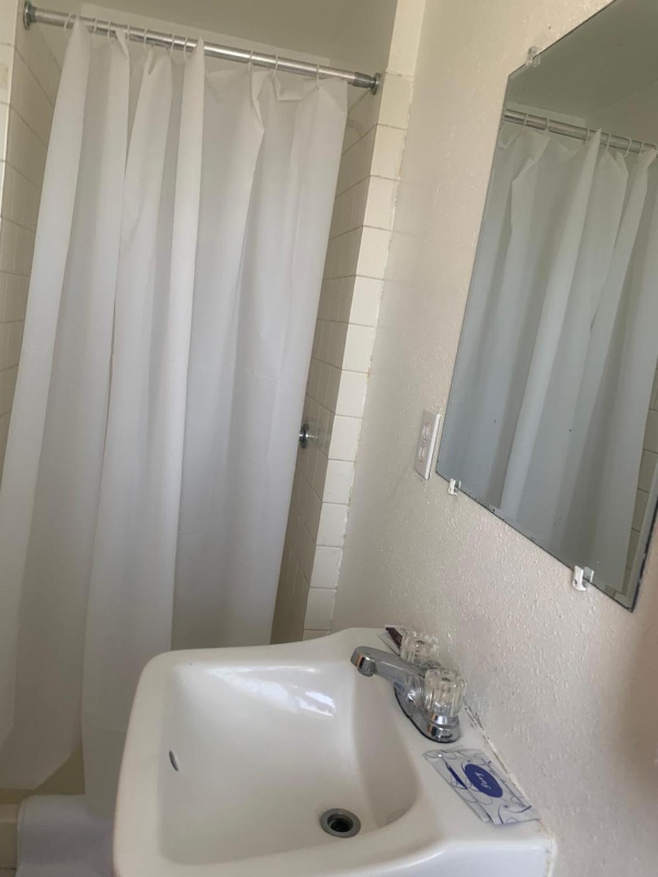 Encore Inn image 5